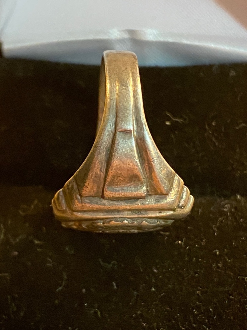 WWII Sweetheart Ring Royal Canadian Engineers Military Enamel Crest (8.5) - Picture 5 of 6